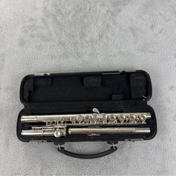 Yamaha Advantage Silver 200AD Flute and Cleaning Rod with Original Case - Picture 1 of 16